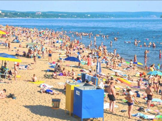 «Центральний» пляж в Затоці