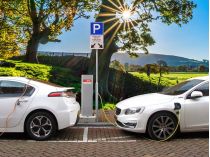 Власники електромобілів найбільше задоволені BMW iX. Фото Pixabay