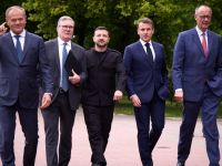 Фото під час зустрічі політиків в Києві. Фото ОП